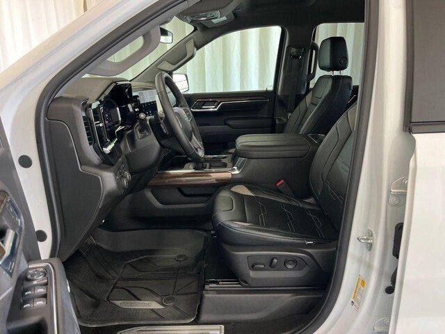 2024 Chevrolet Silverado