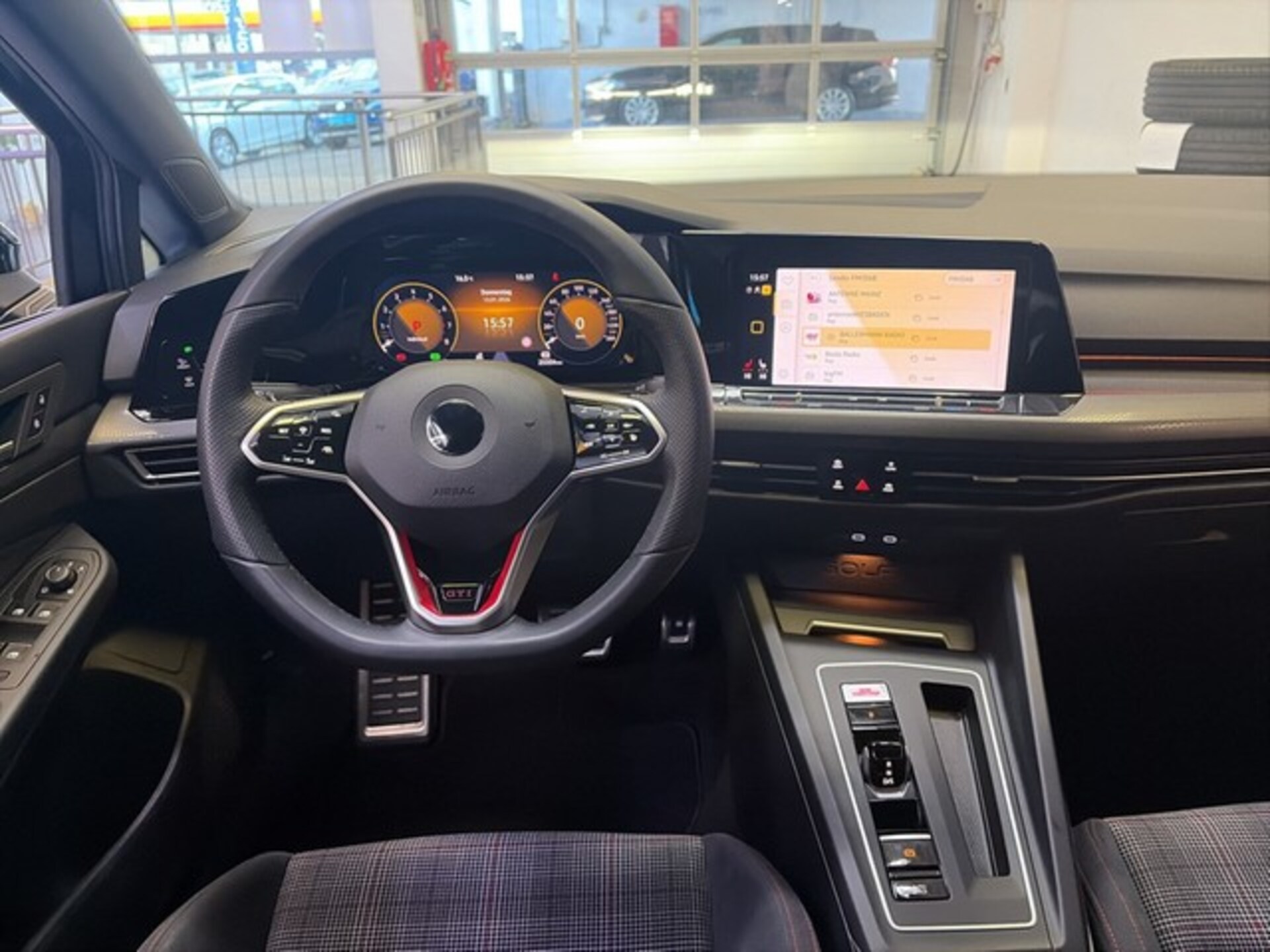 Volkswagen Golf GTI
