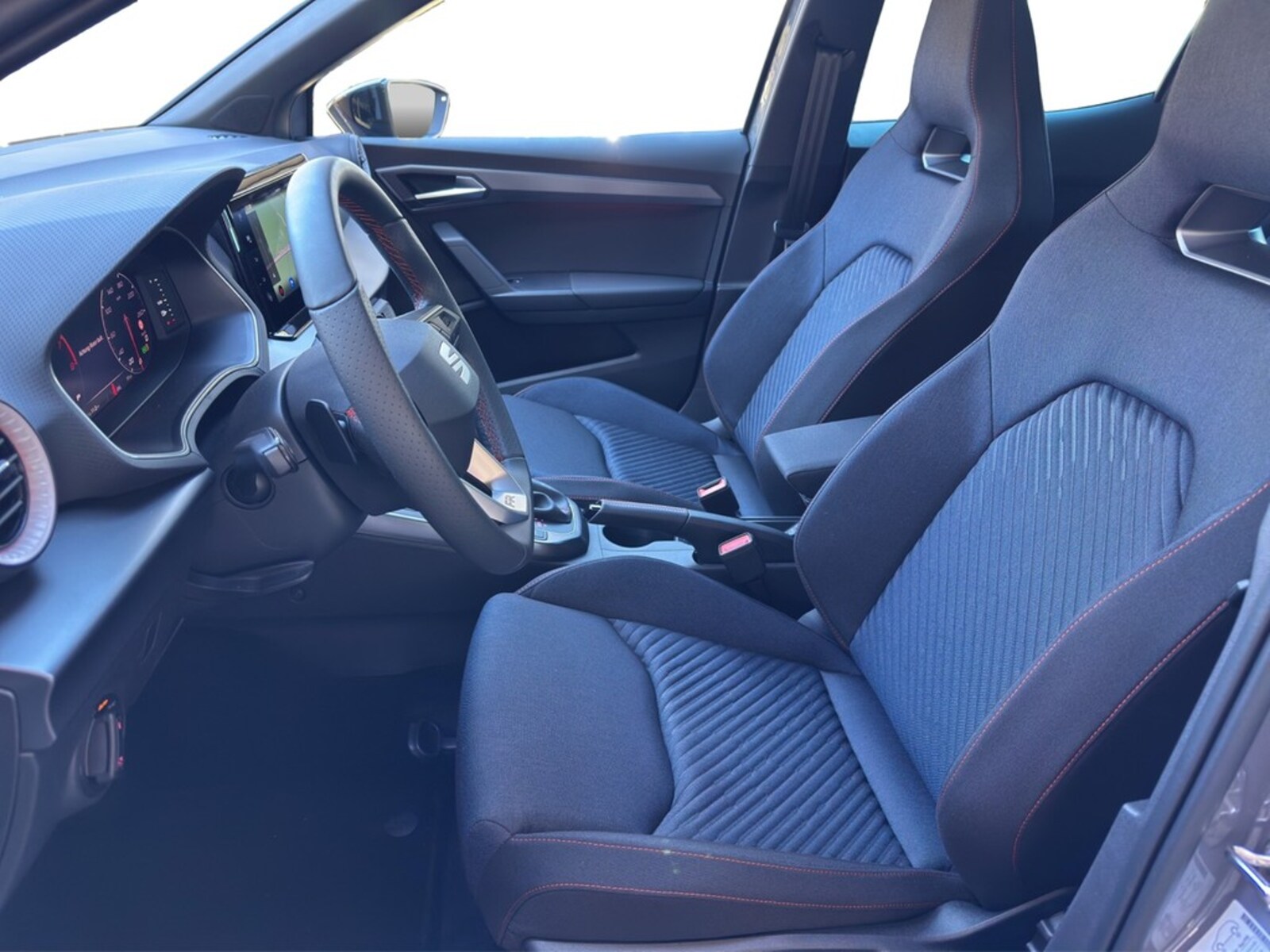 SEAT Arona – Bild 9