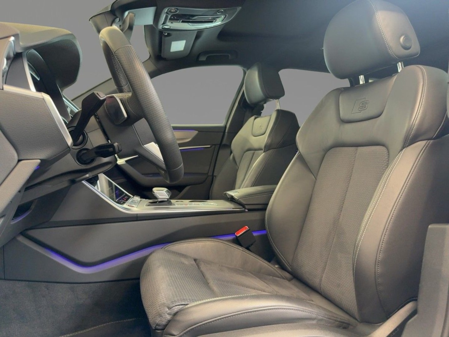 Bild über Audi S6 Avant TDI quattro tiptronic - für weitere Informationen kontaktieren Sie den Audi Partner