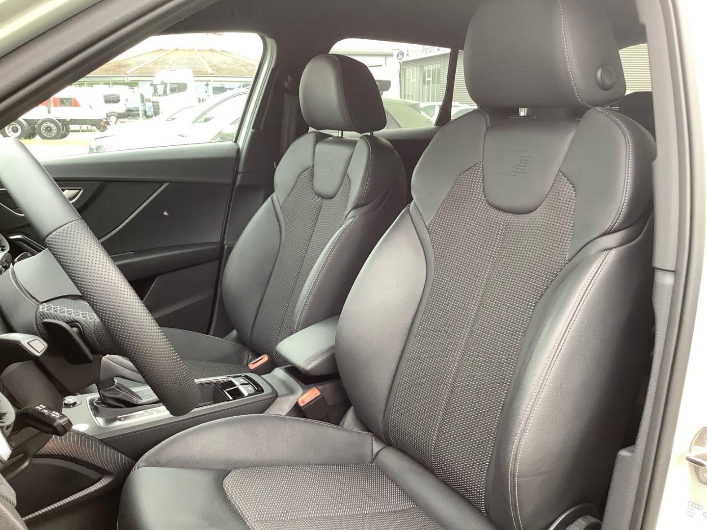 Image about Audi Q2 S line 35 TFSI S tronic