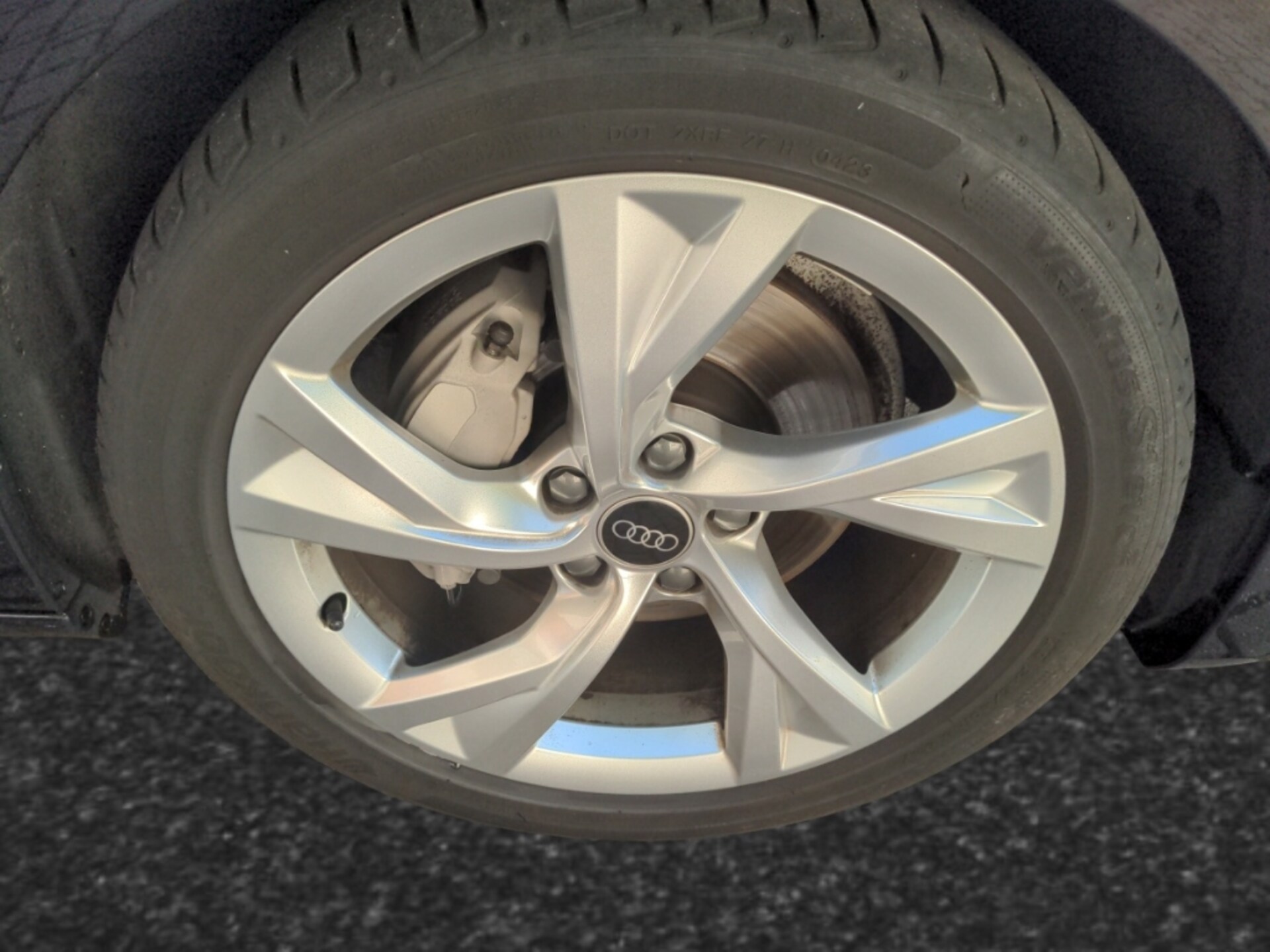 Audi A4 Avant S line