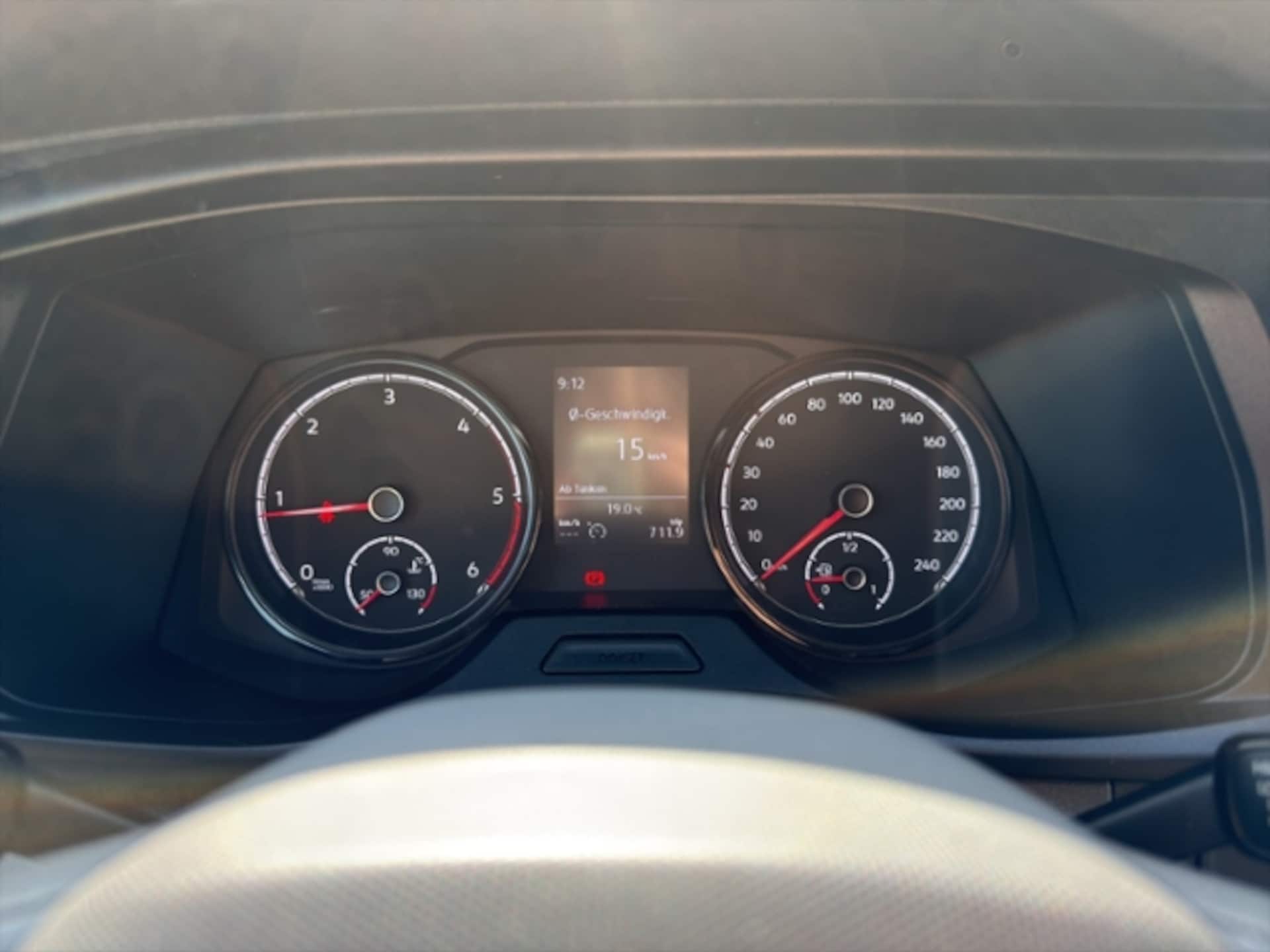 Volkswagen T6.1 Transporter Kasten langer Radstand