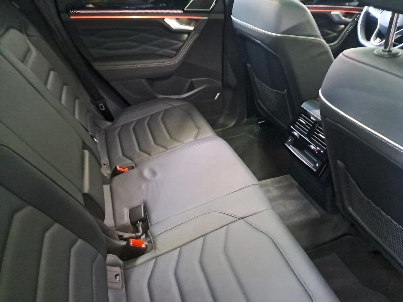 Volkswagen Touareg – Bild 15