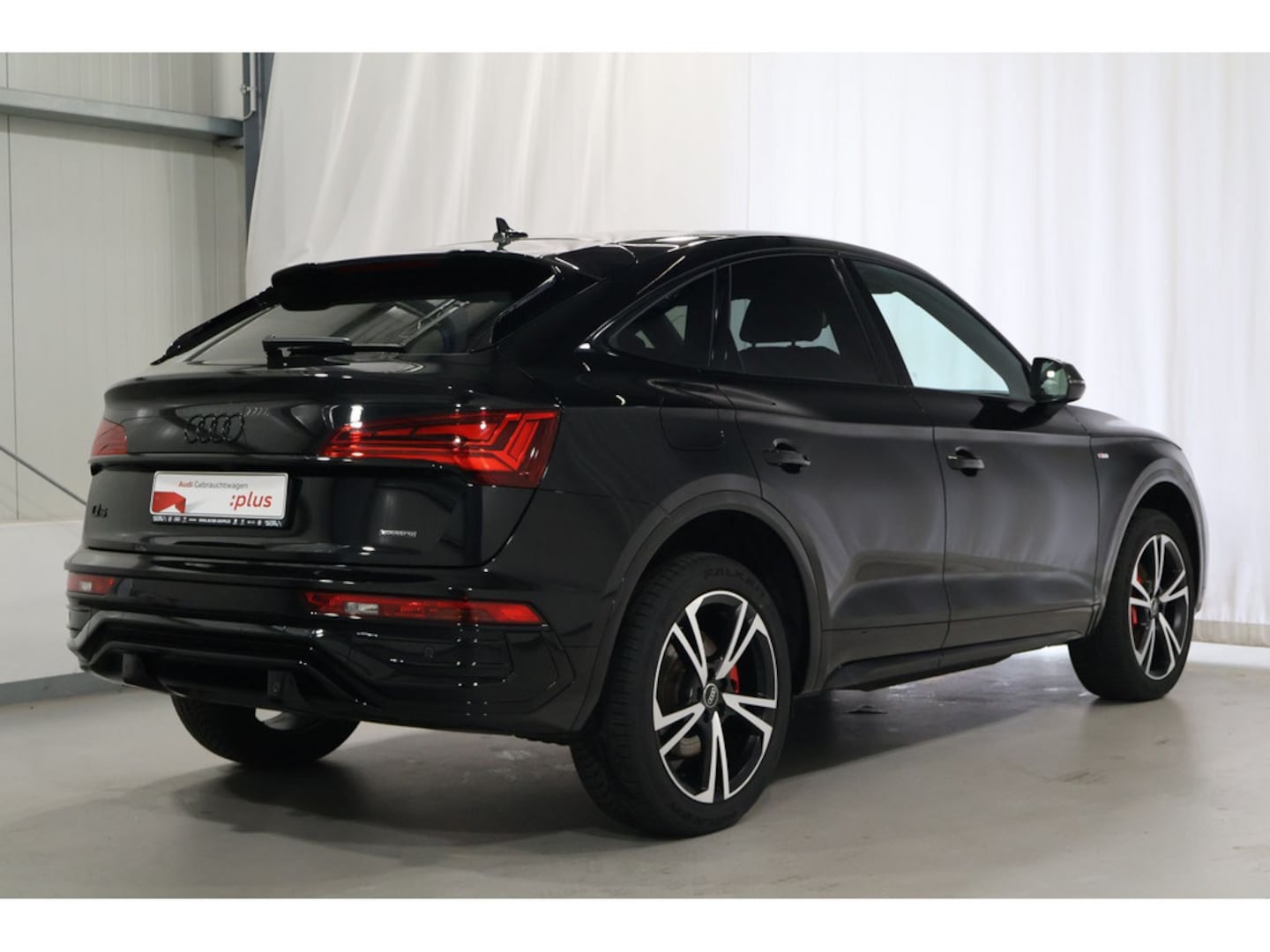 Bild über Audi Q5 Sportback 40 TDI quattro S tronic - für weitere Informationen kontaktieren Sie den Audi Partner