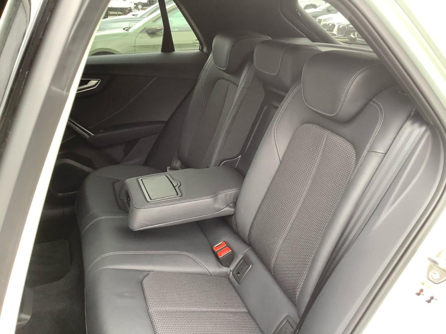 Image about Audi Q2 S line 35 TFSI S tronic