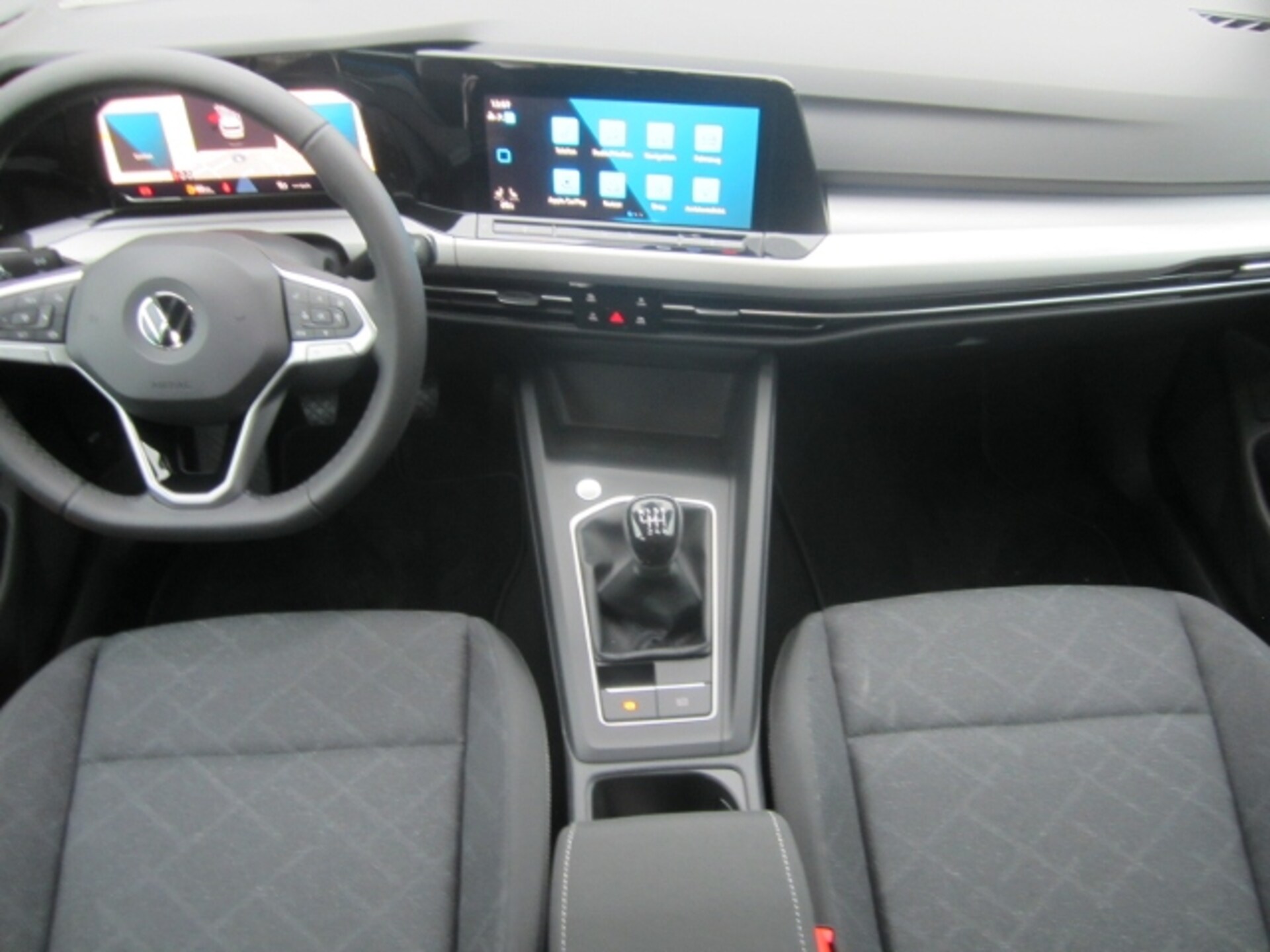 Volkswagen Golf Life