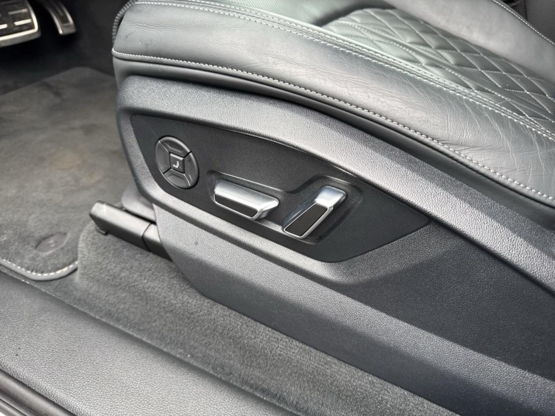 Audi Q7 SUV S line