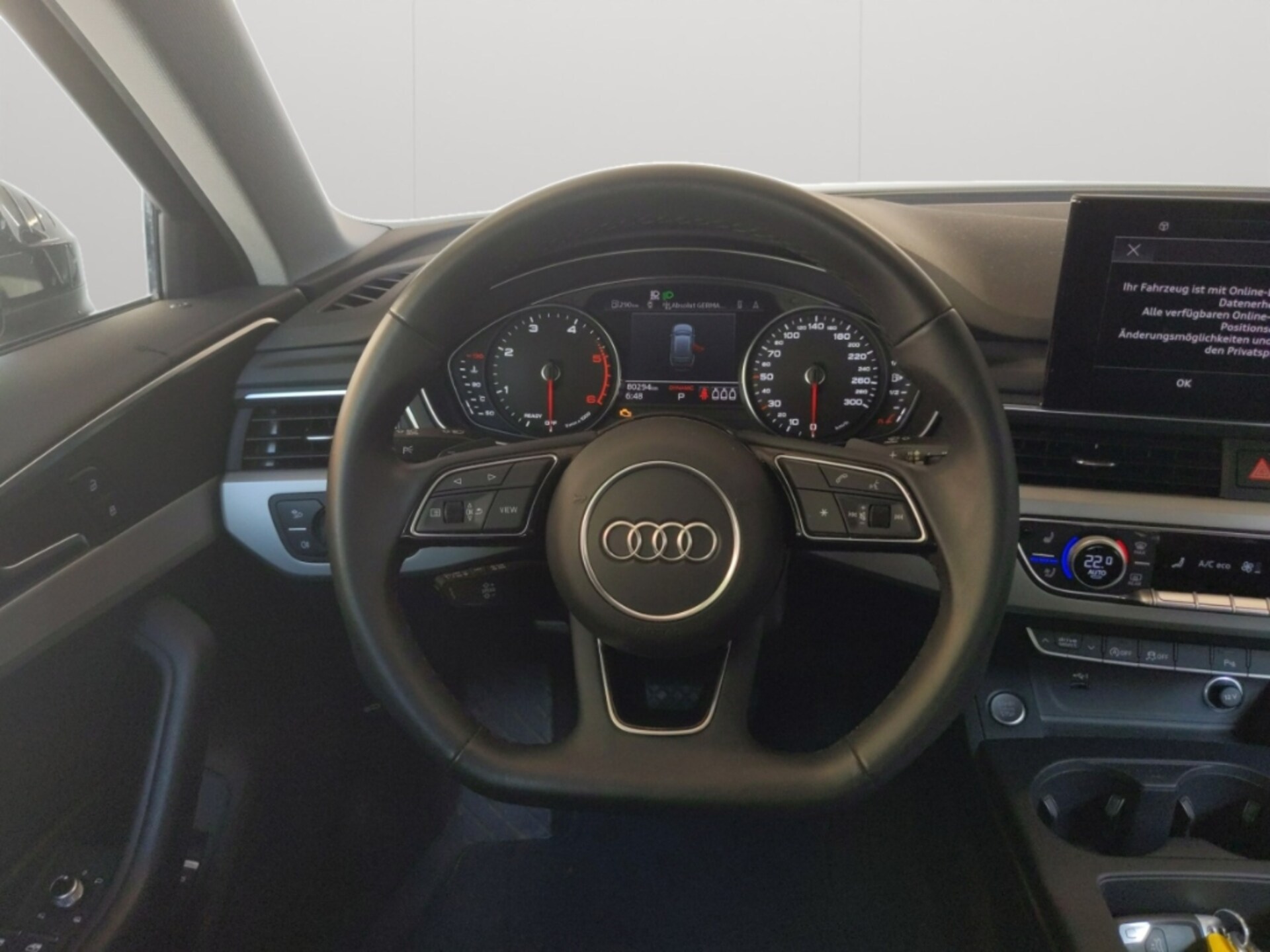 Audi A4 Avant S line