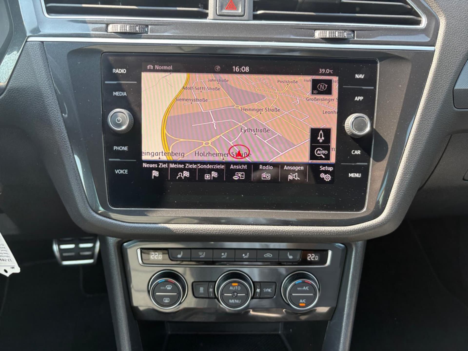 Volkswagen Tiguan R-Line