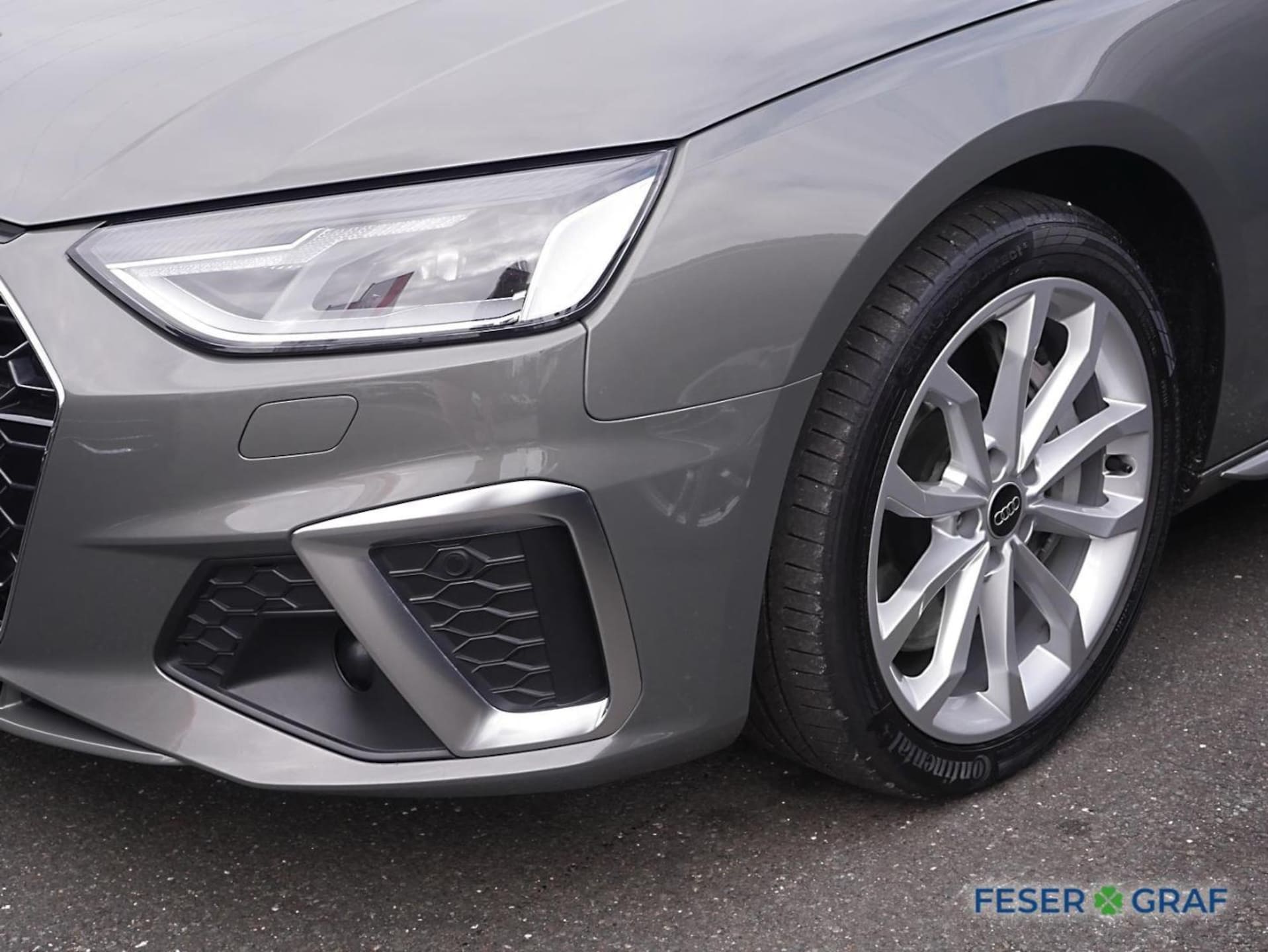 Audi A4 Limousine S line