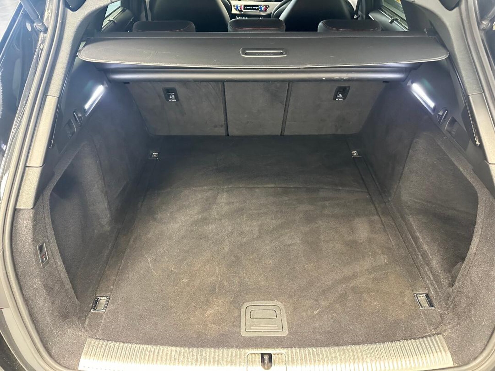 Audi A4 Avant S line