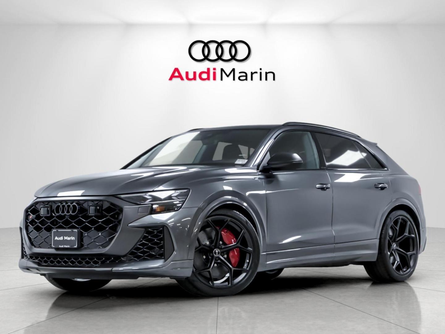 2026 Audi RS Q8 -'s photo