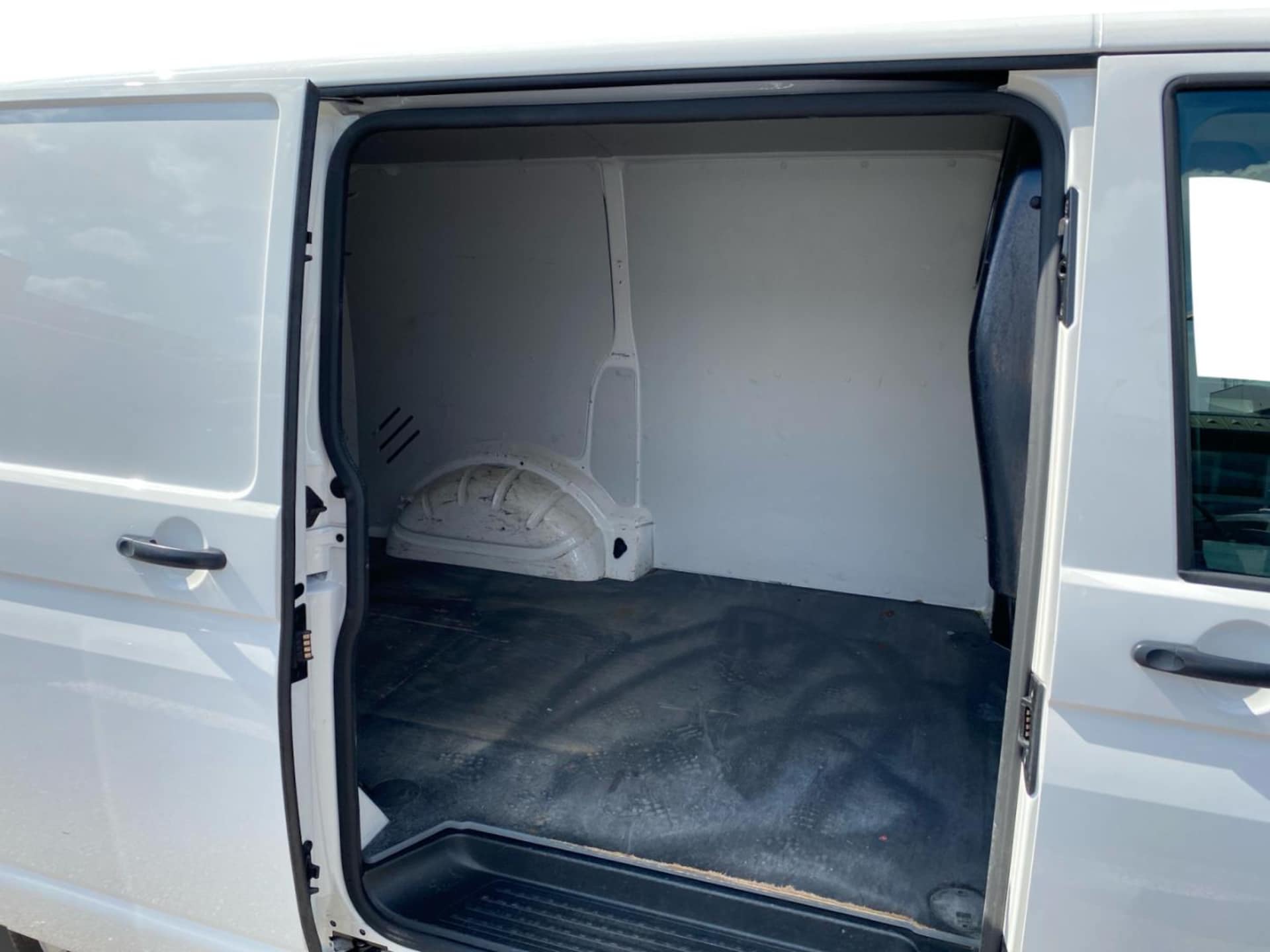 Volkswagen T6.1 Transporter Kasten kurzer Radstand EcoProfi