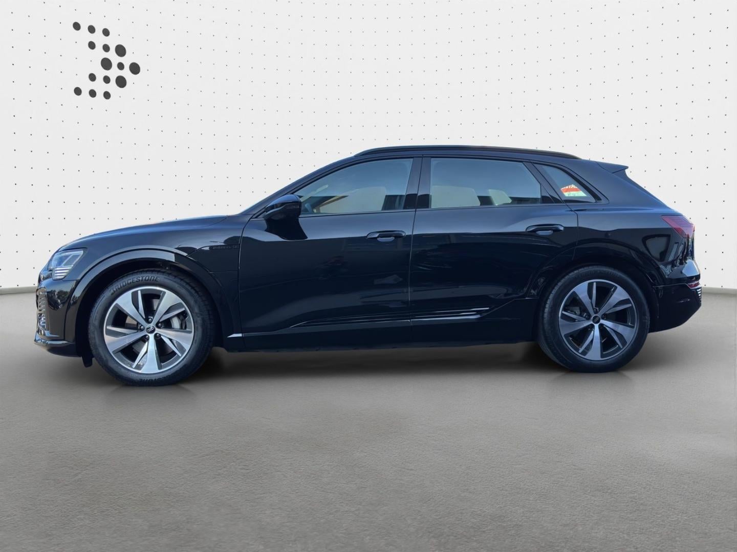 Image about Audi Q8 e-tron S line 50 e-tron quattro