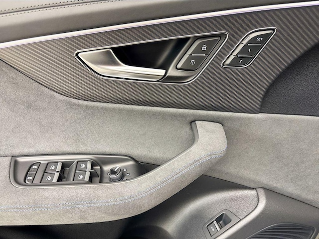 2026 Audi RS Q8 Base - Photo 20