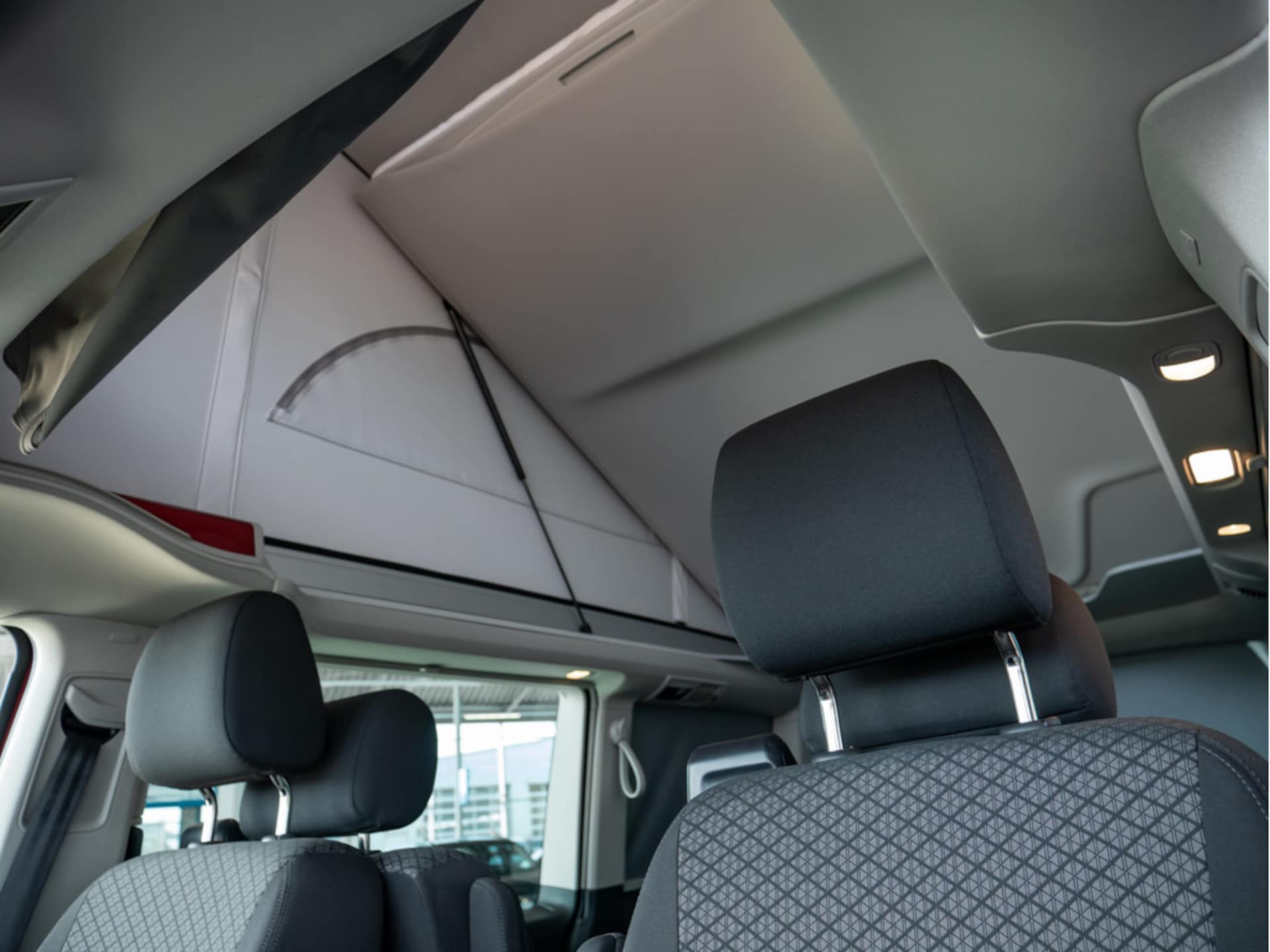Volkswagen T6.1 California Beach