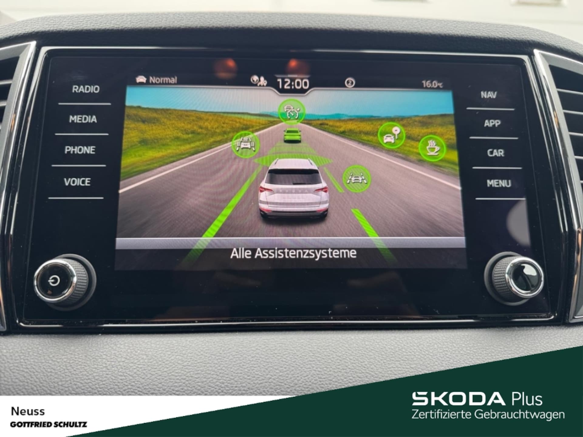 Skoda Karoq Selection
