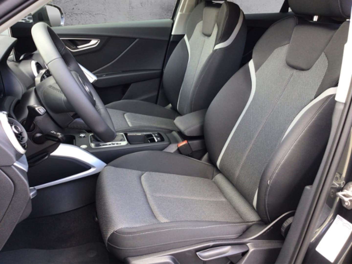 Bild über Audi Q2 advanced 35 TFSI S tronic - für weitere Informationen kontaktieren Sie den Audi Partner