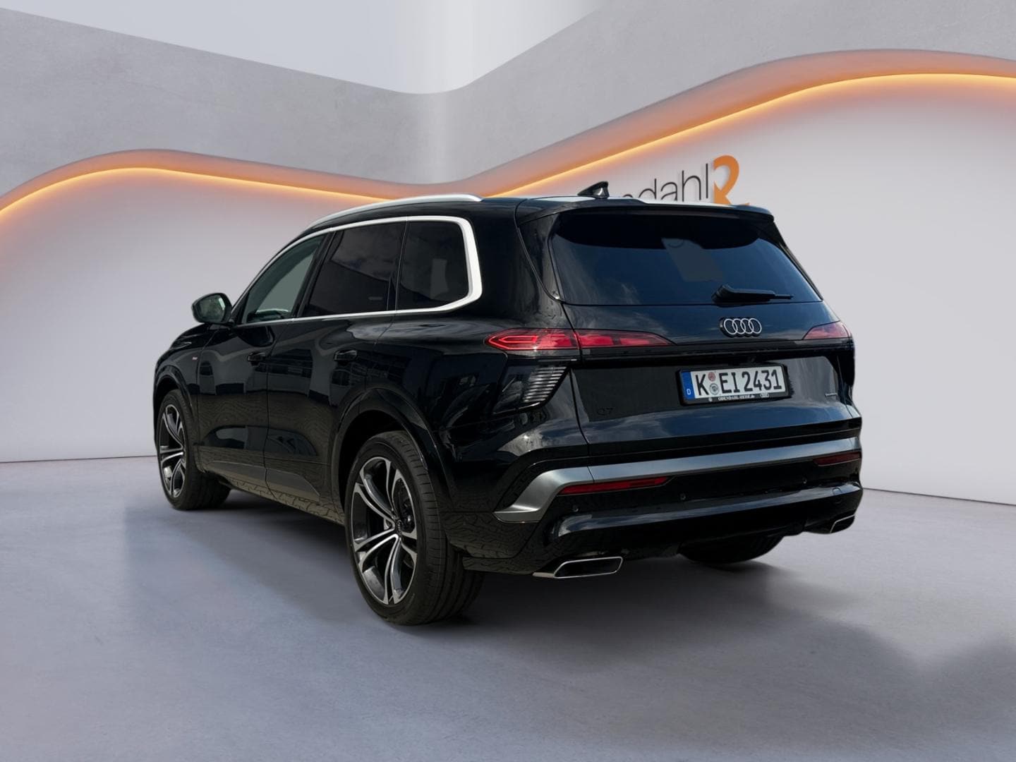 Bild über Audi Q7 SUV TDI quattro 220 kW tiptronic - für weitere Informationen kontaktieren Sie den Audi Partner