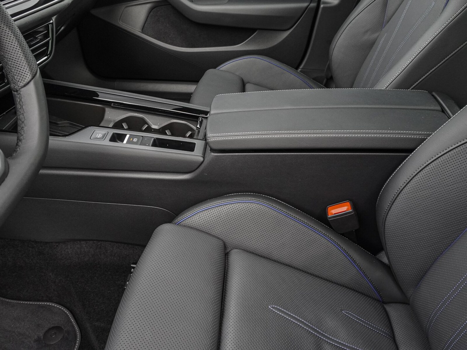 Volkswagen Passat – Bild 16