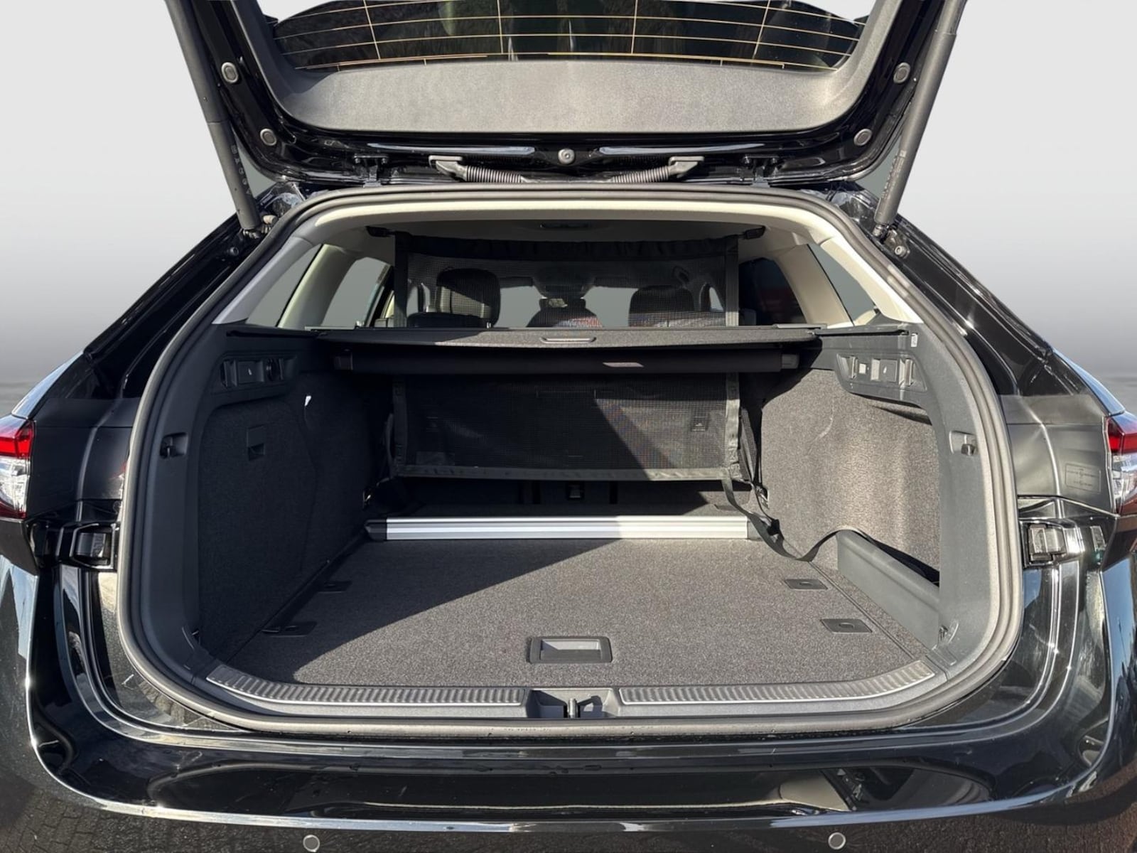 Škoda Superb Combi – Bild 12