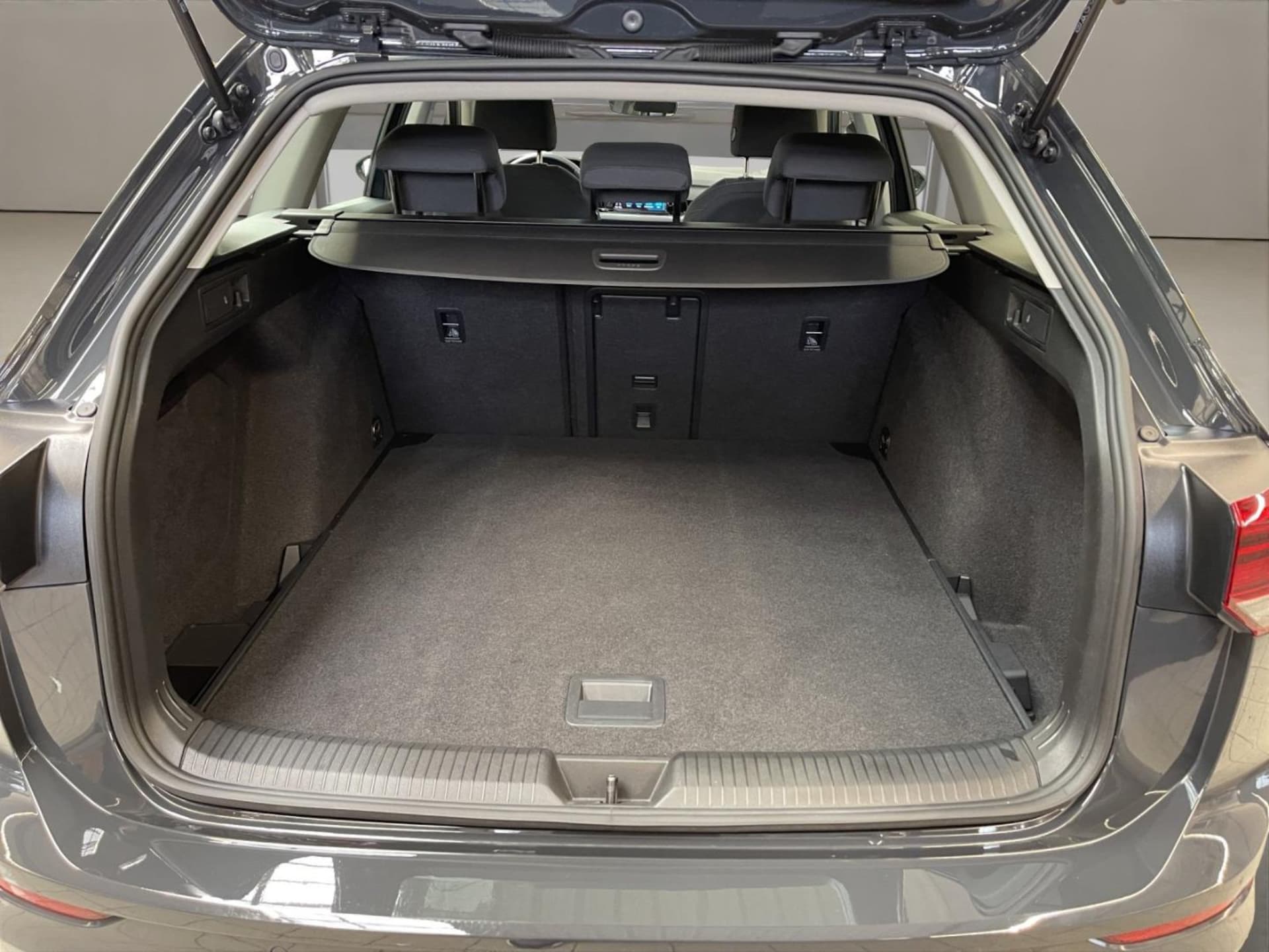 Volkswagen Golf Variant Style