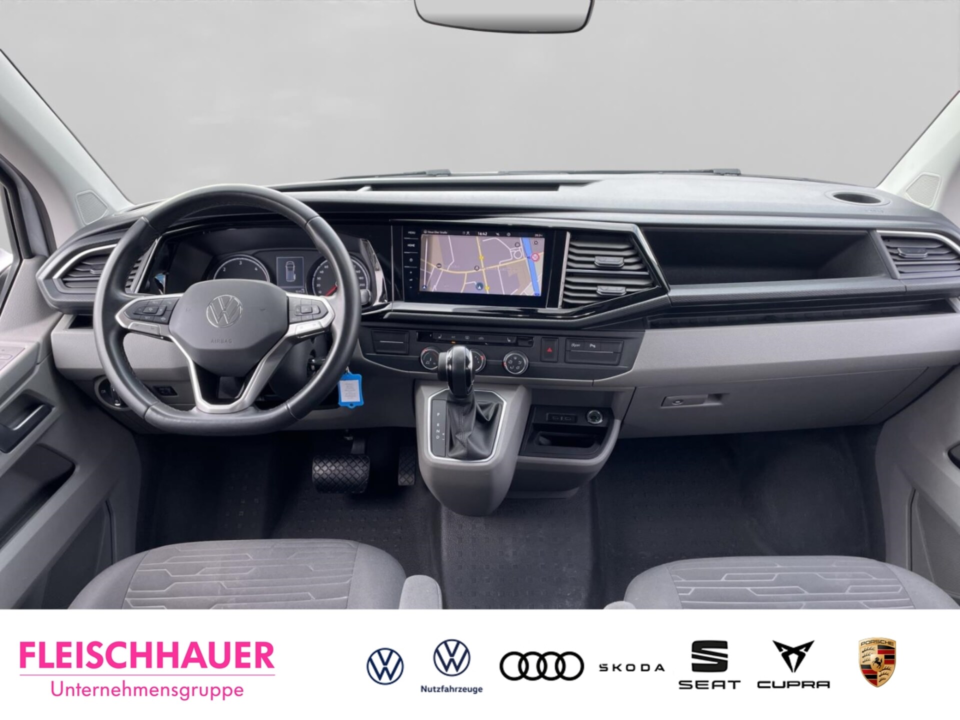 Volkswagen T6.1 Caravelle langer Radstand Comfortline