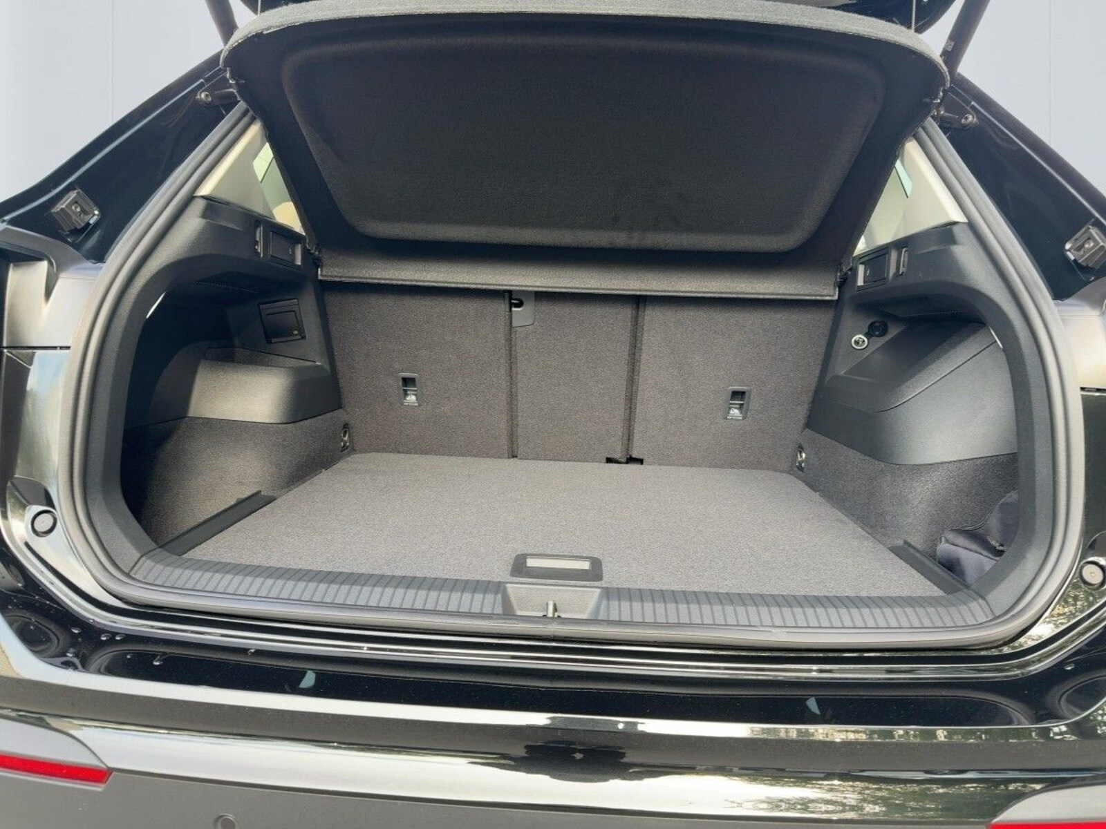 Volkswagen Tiguan – Bild 7