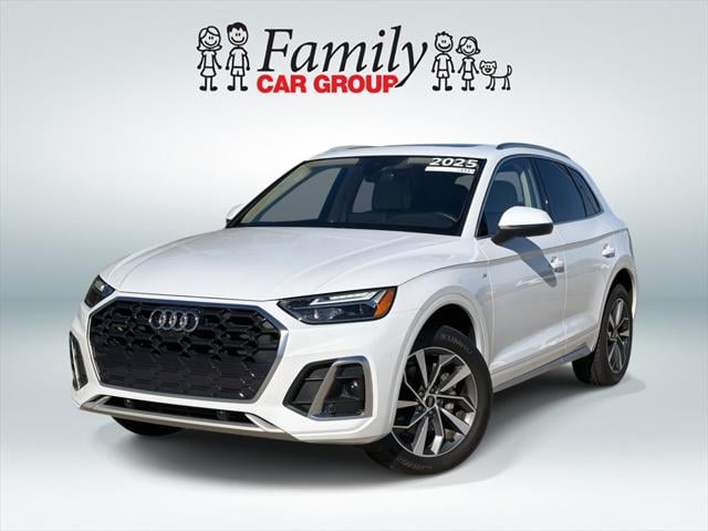 2025 Audi Q5 45 Premium Plus's photo