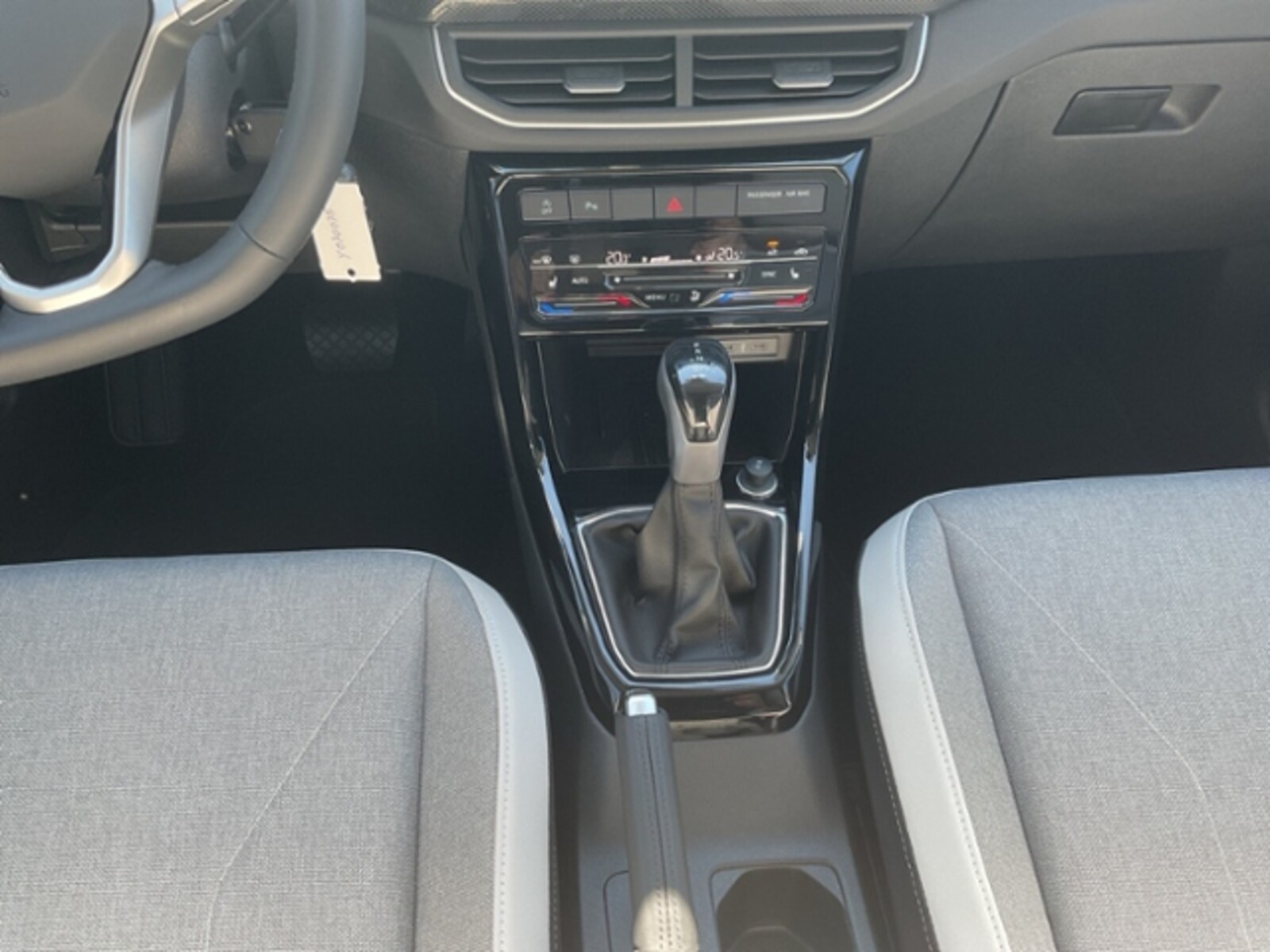 Volkswagen T-Cross – Bild 9
