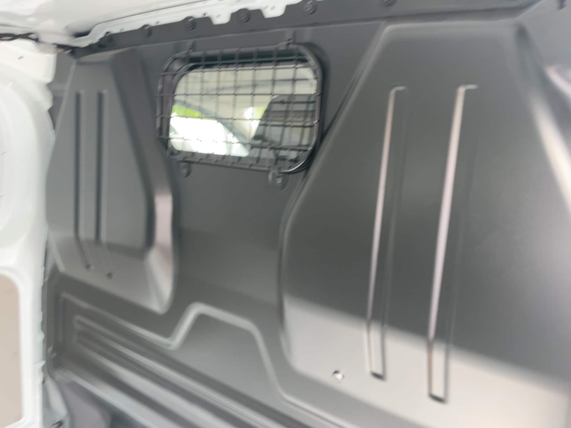 Volkswagen Transporter Kasten kurzer Radstand