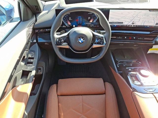 2025 BMW 530i