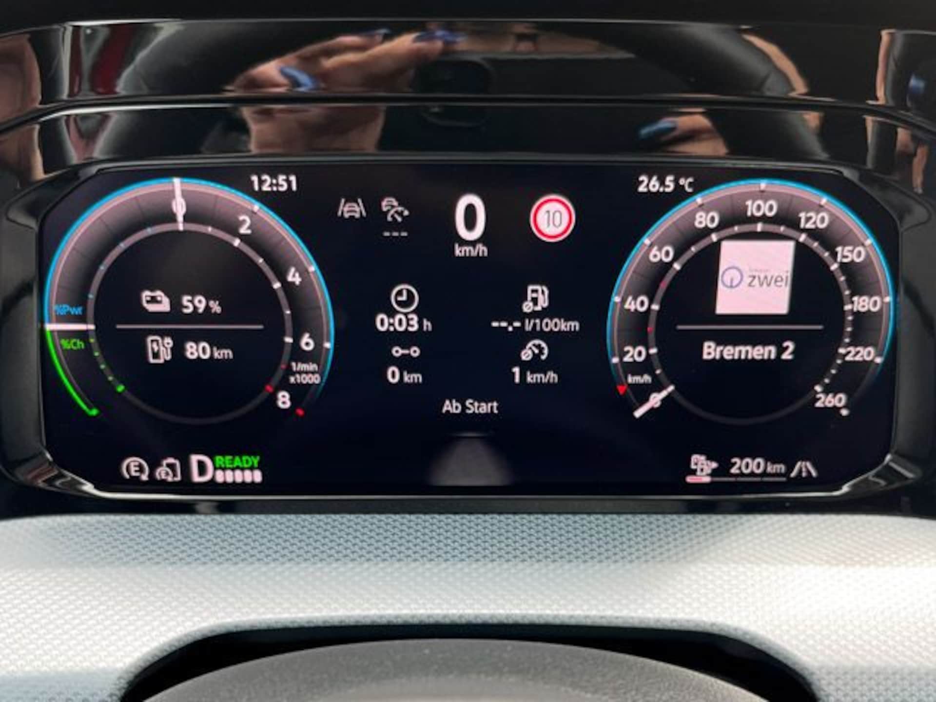 Volkswagen Golf Life