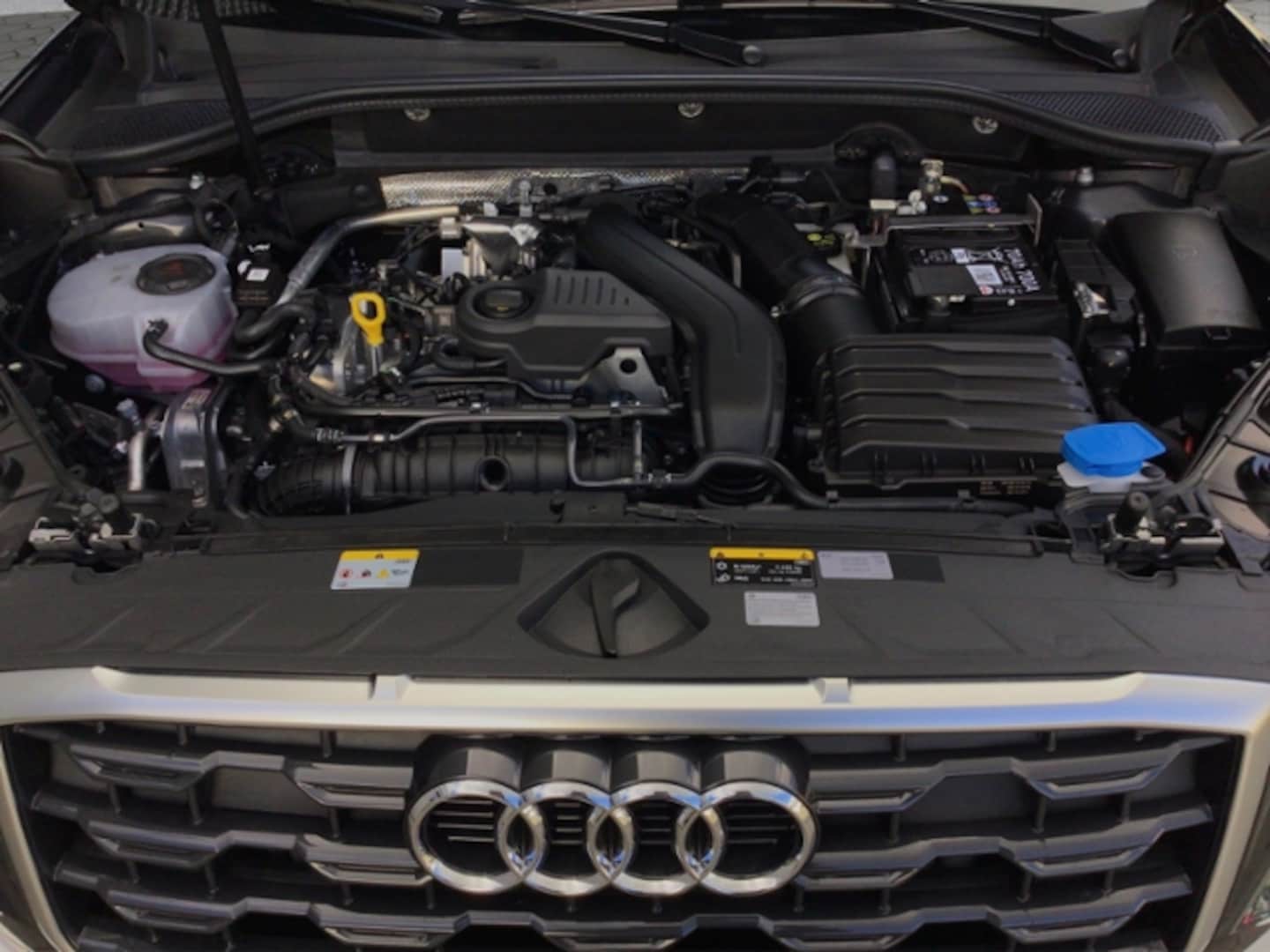 Bild über Audi Q2 advanced 35 TFSI S tronic - für weitere Informationen kontaktieren Sie den Audi Partner