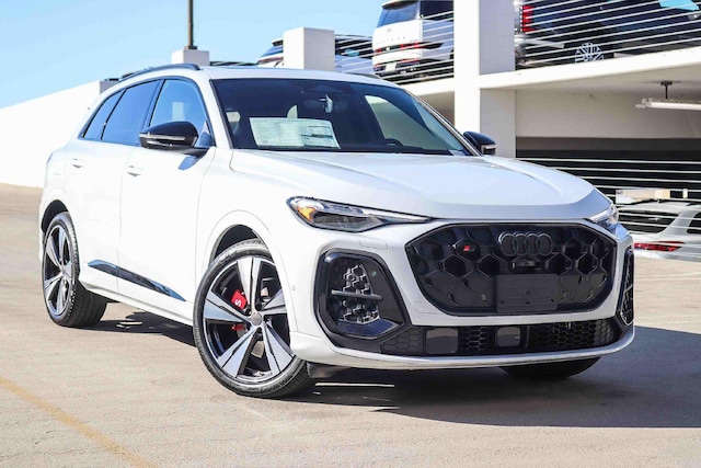 Photo of 2026 Audi SQ5