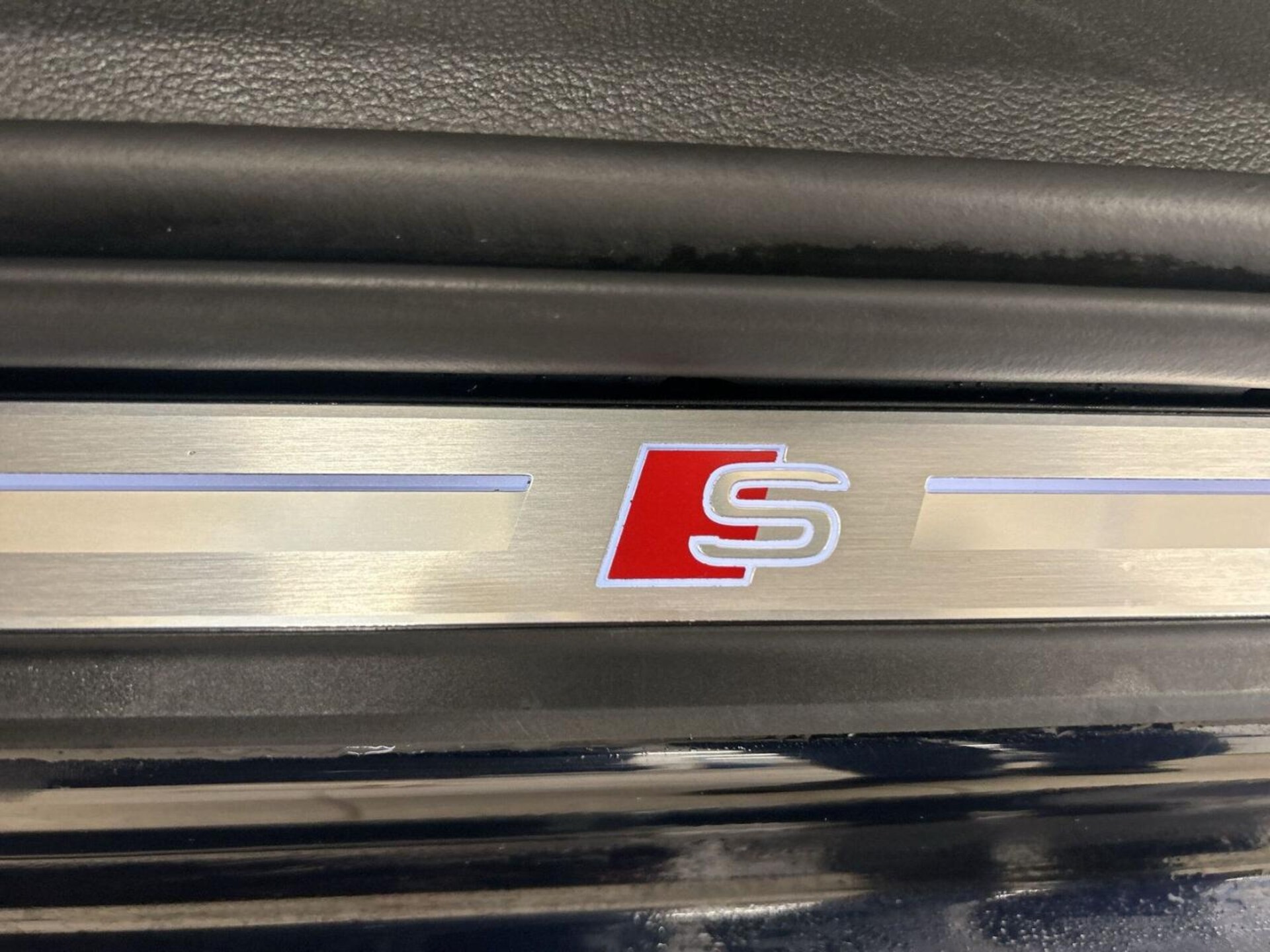 Audi S6 Avant