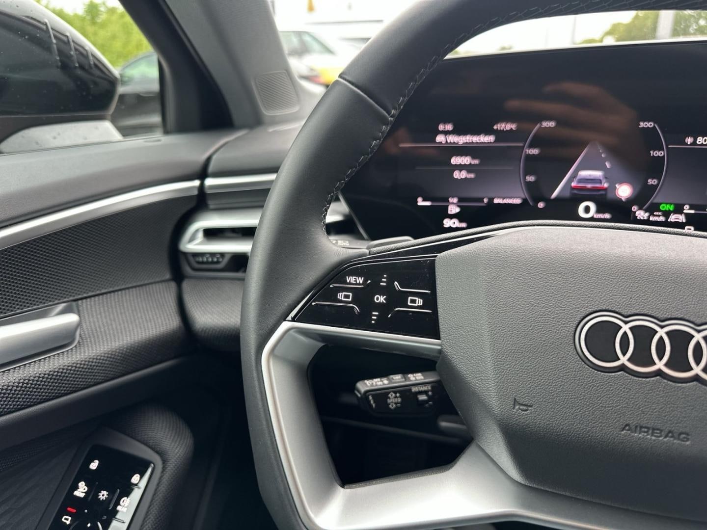 Bild über Audi A5 Avant TFSI 150 kW S tronic - für weitere Informationen kontaktieren Sie den Audi Partner