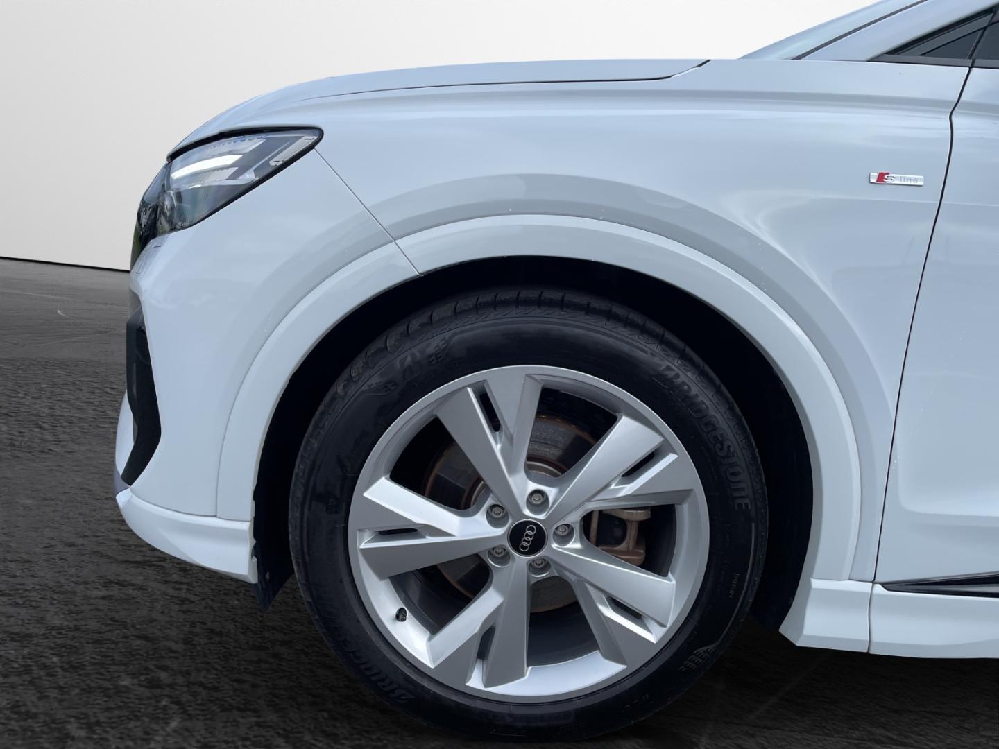 Image about Audi Q4 Sportback e-tron 35 e-tron
