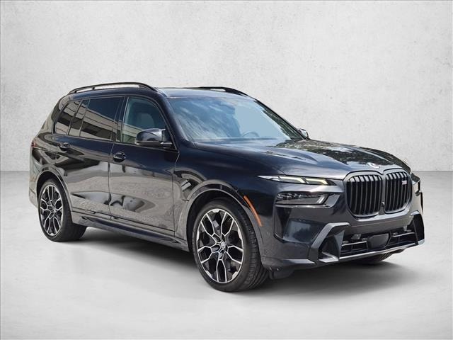 2023 BMW X7