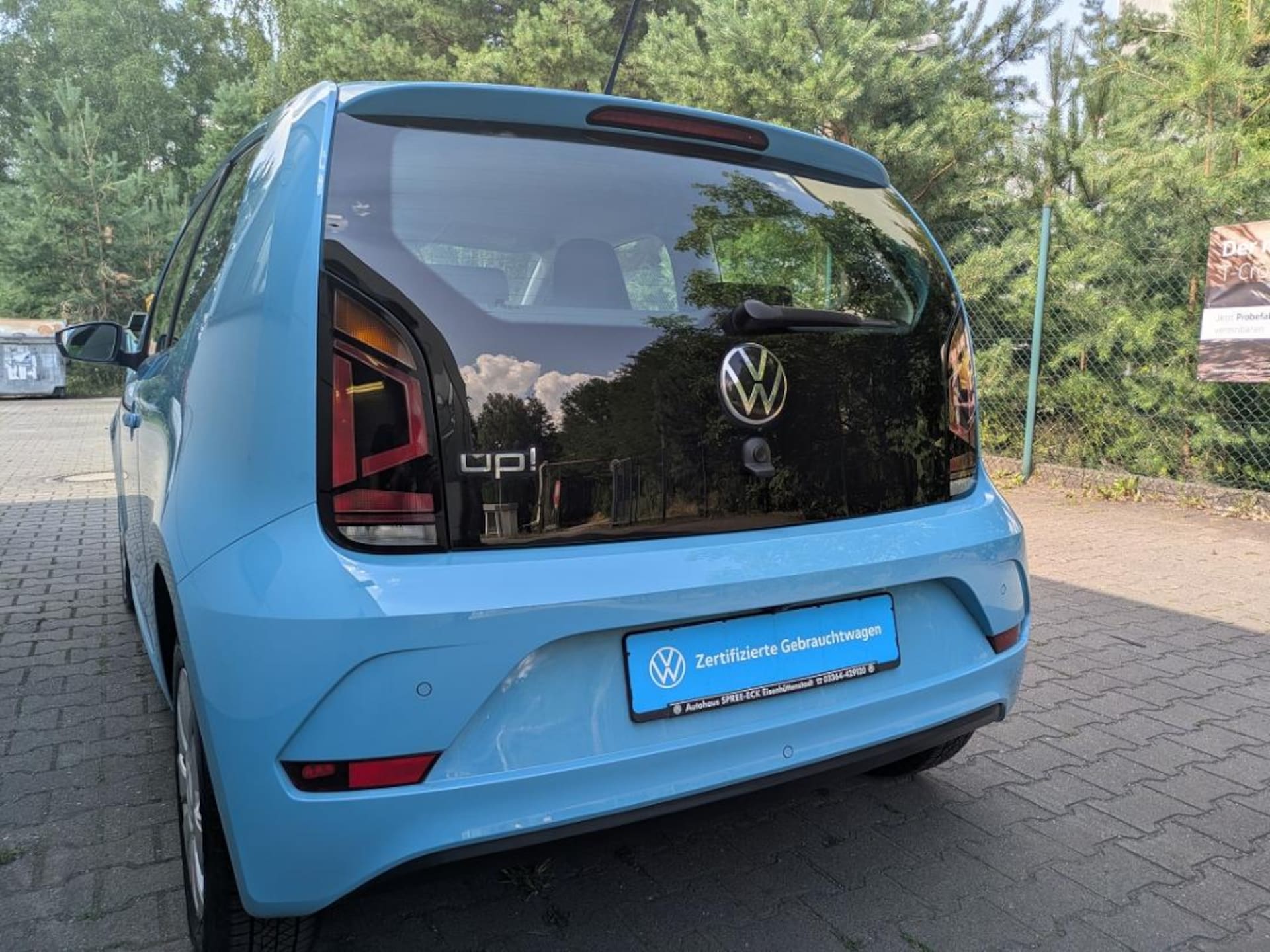 Volkswagen up!