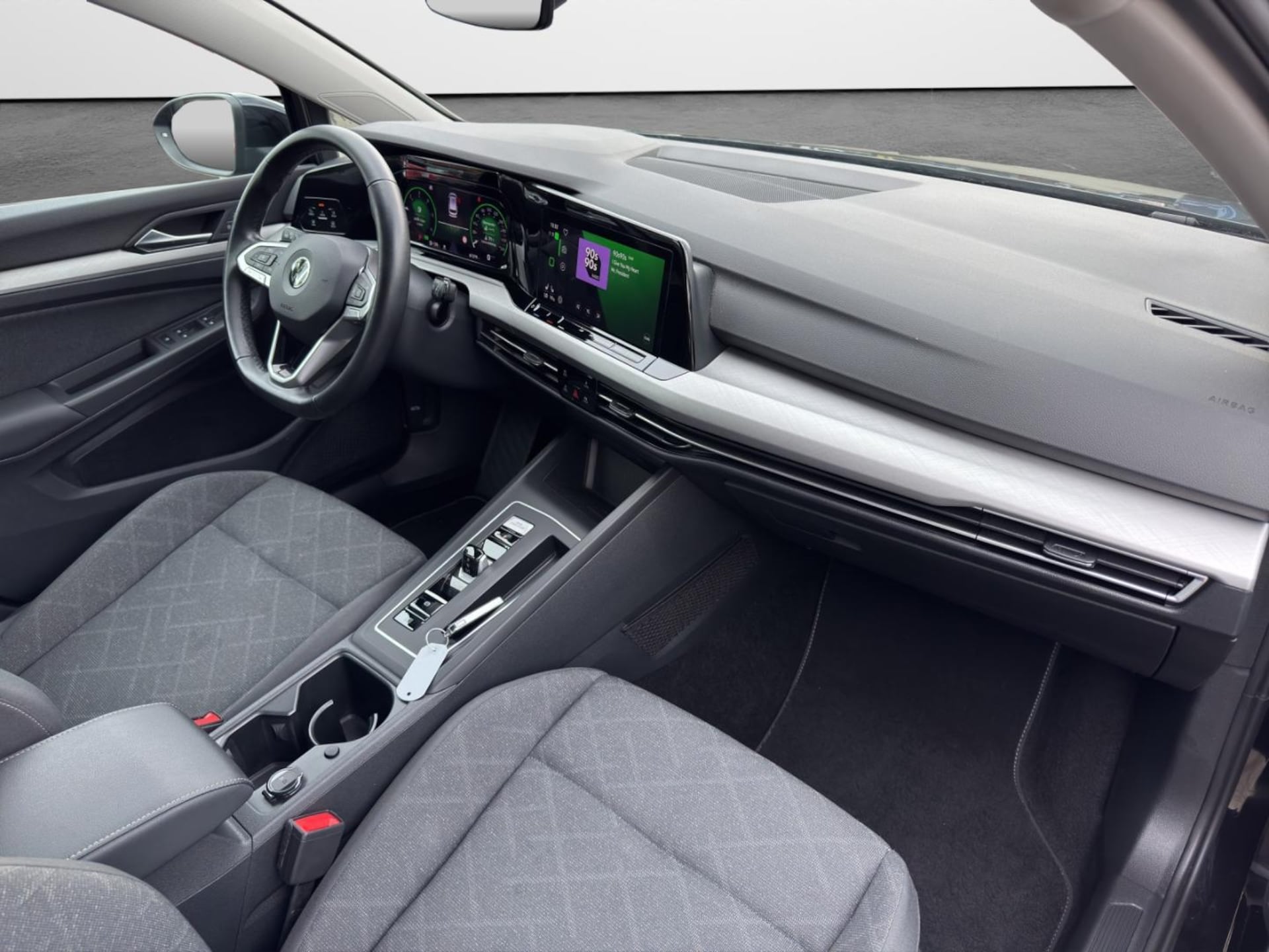 Volkswagen Golf Variant Life