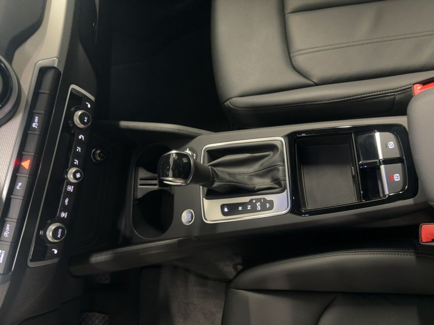 Bild über Audi Q2 advanced 35 TFSI S tronic - für weitere Informationen kontaktieren Sie den Audi Partner