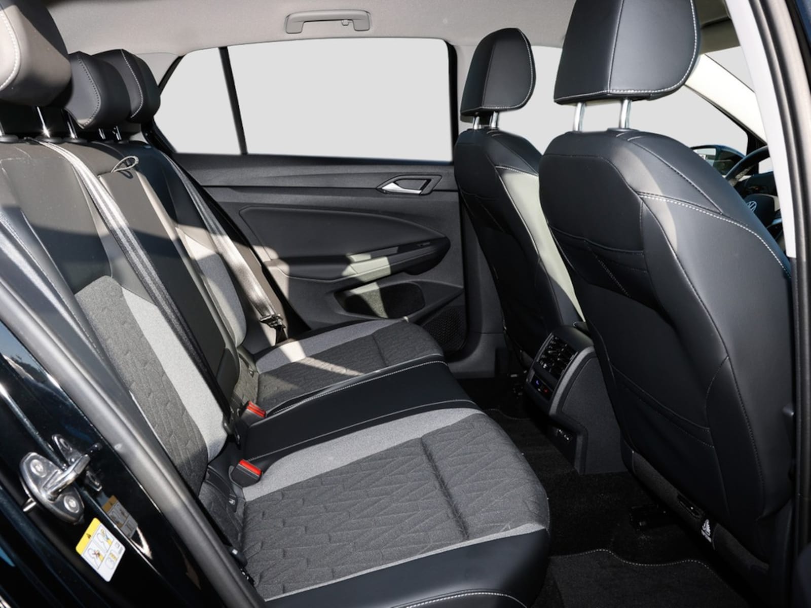 Volkswagen Golf – Bild 11