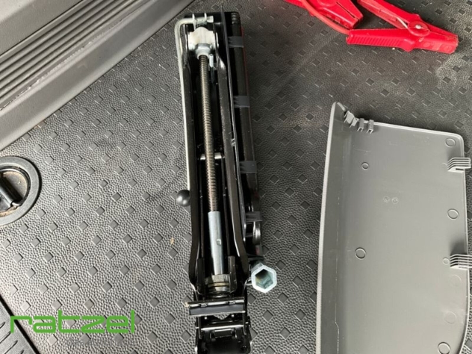 Volkswagen T6.1 Caravelle langer Radstand – Bild 8