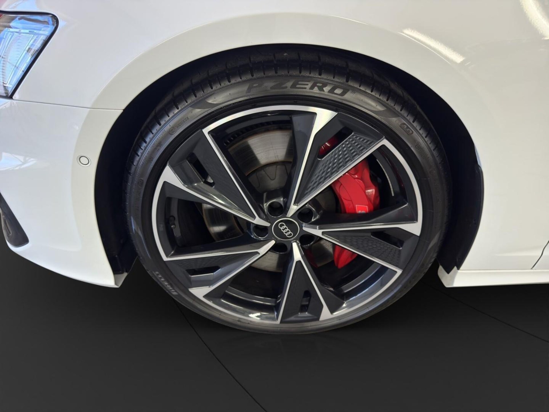 Audi S6 Avant