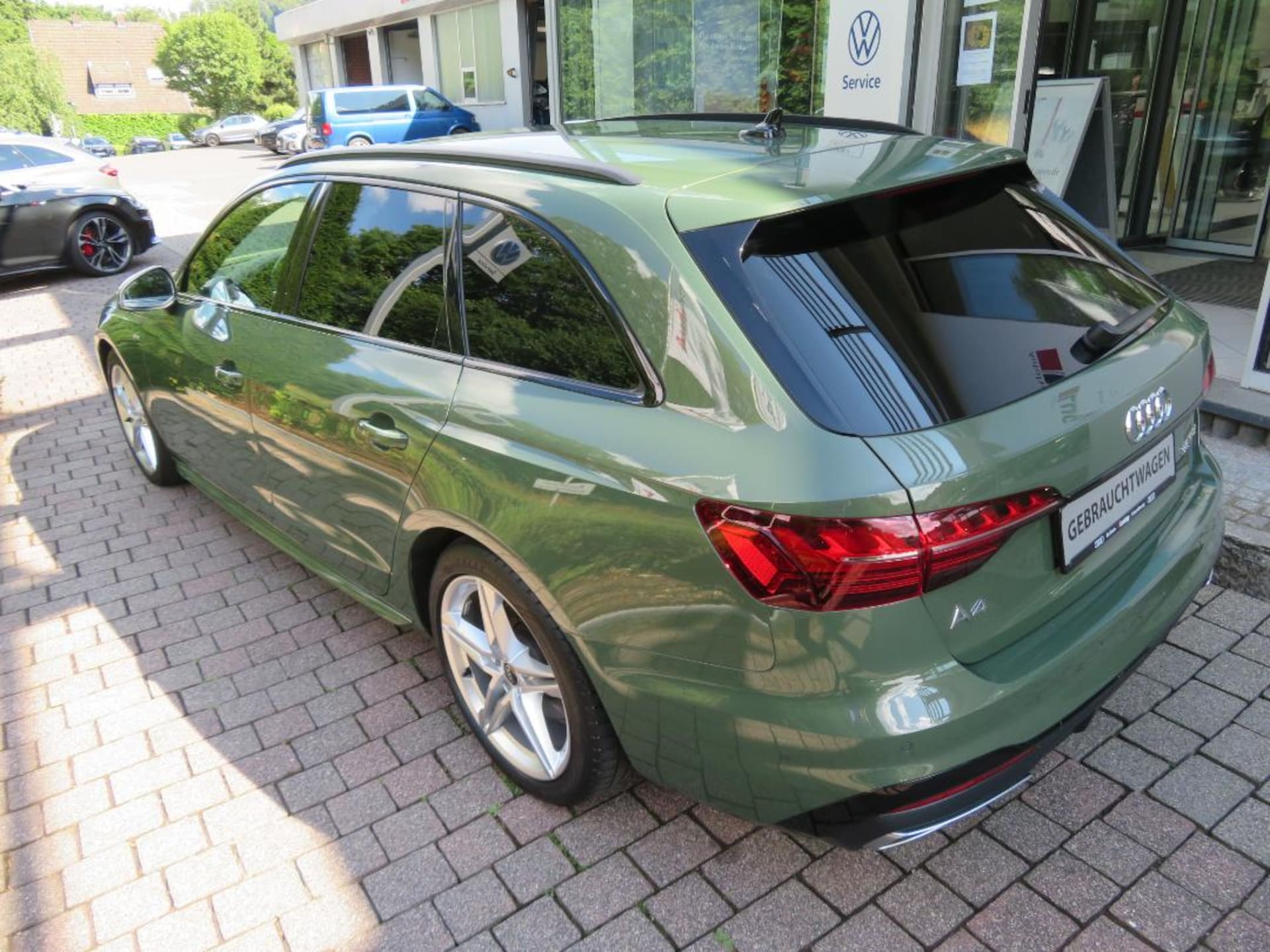 Audi A4 Avant S line
