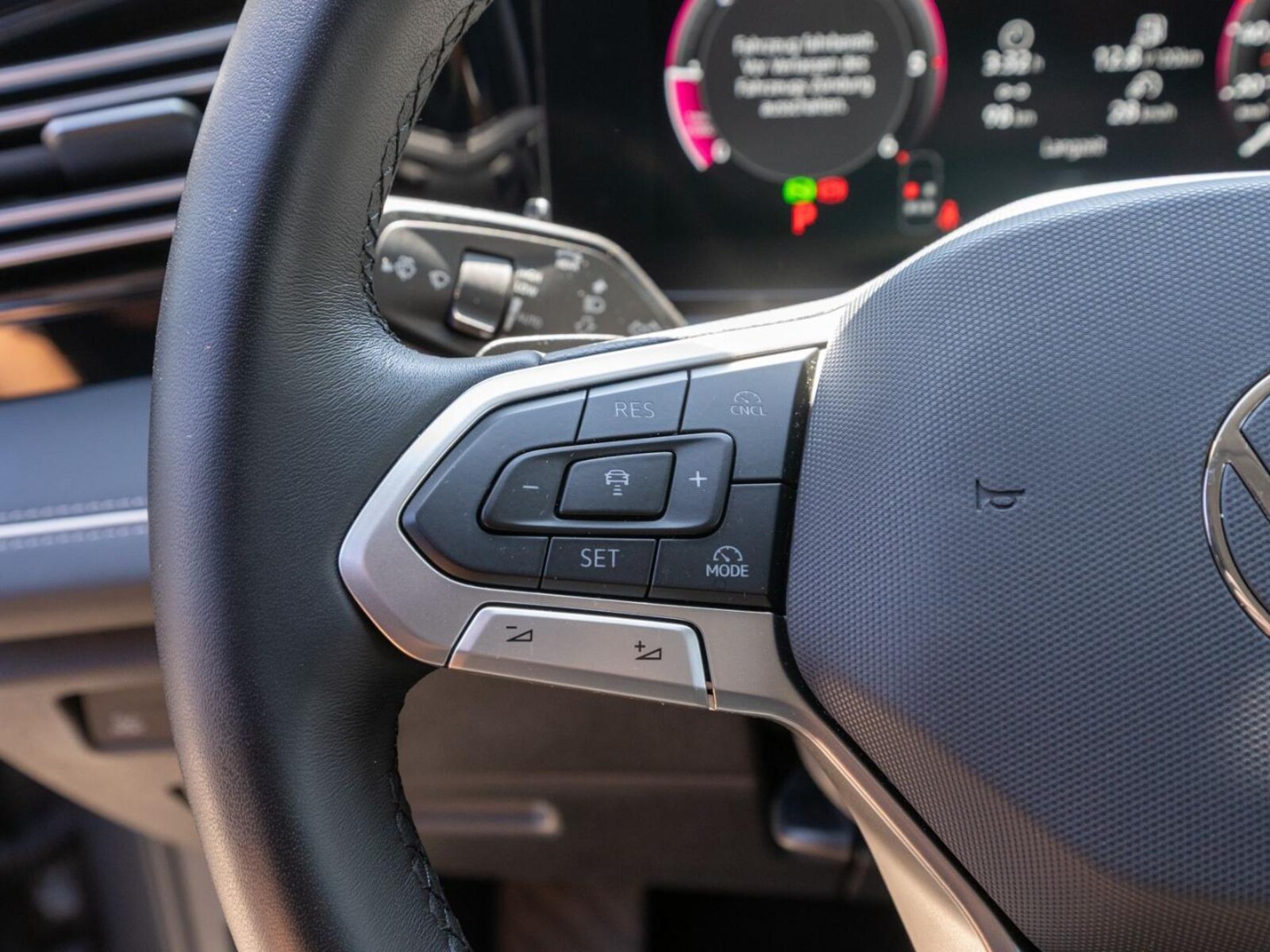 Volkswagen Tiguan – Bild 18