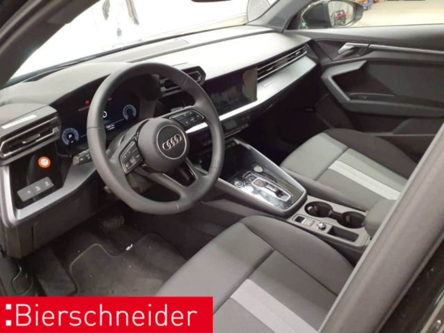 Bild über Audi A3 Sportback TFSI 110 kW S tronic - für weitere Informationen kontaktieren Sie den Audi Partner