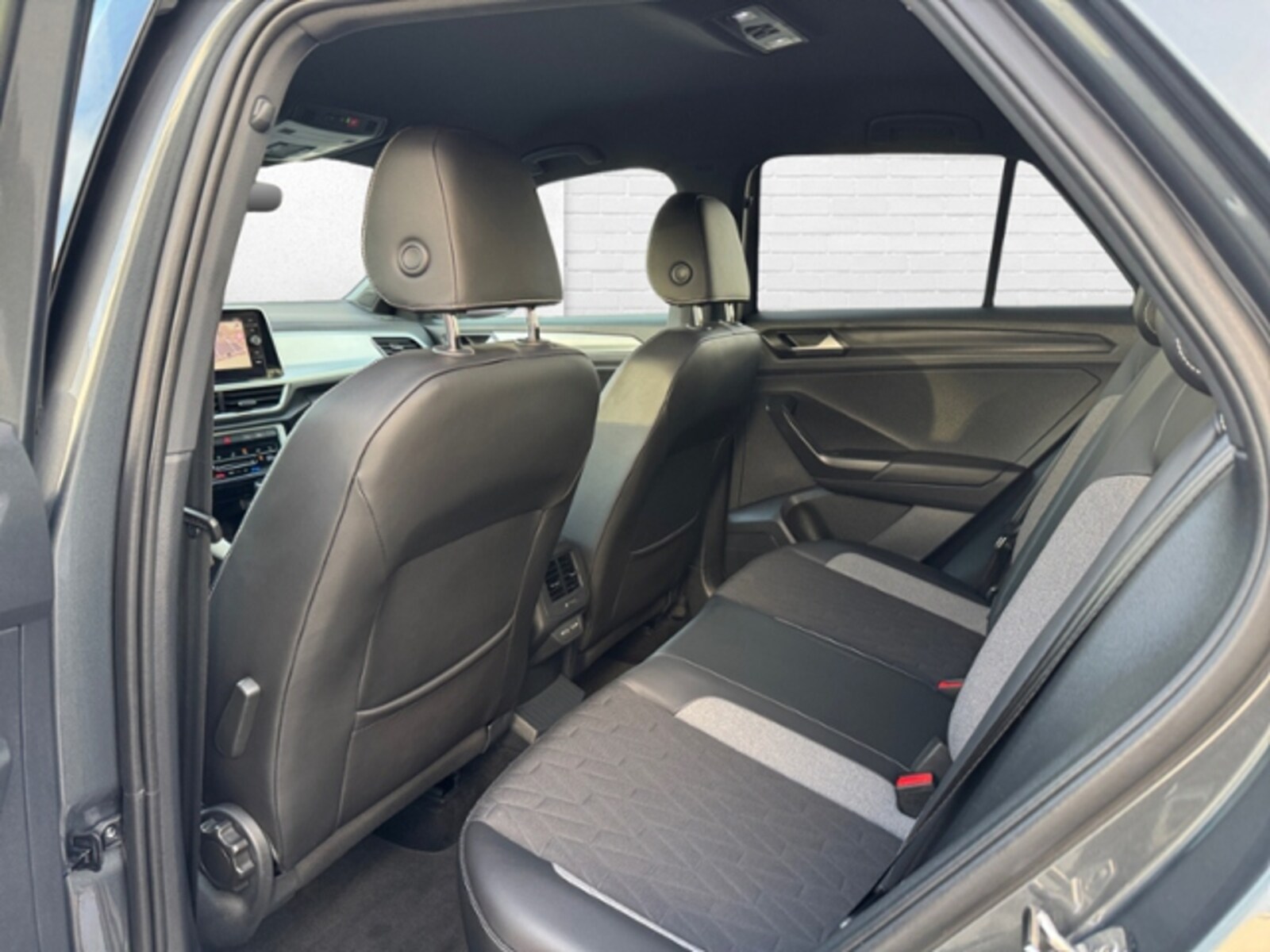 Volkswagen T-Roc – Bild 10